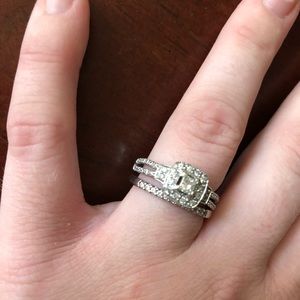 Engagement & wedding rings